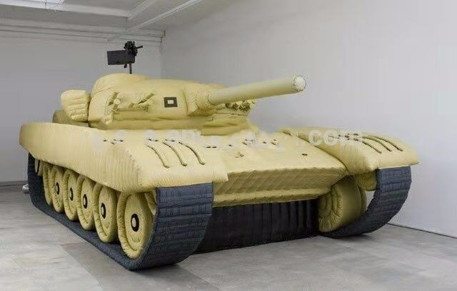 海淀大型军用坦克车